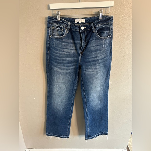 Risen Jeans Frayed Hem - Picture 1 of 4